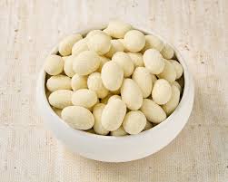 Almond with White Chocolate and Coconut